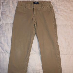 Old Navy Pixie Cut khakis